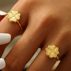 Retro Ring with 4-Leaf Clover