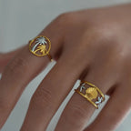 Round Ring with Palm Trees