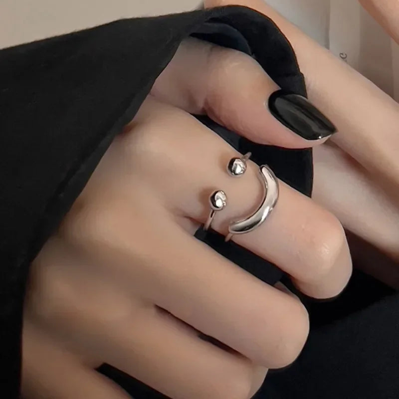 Smiley Smile Ring against Anxiety