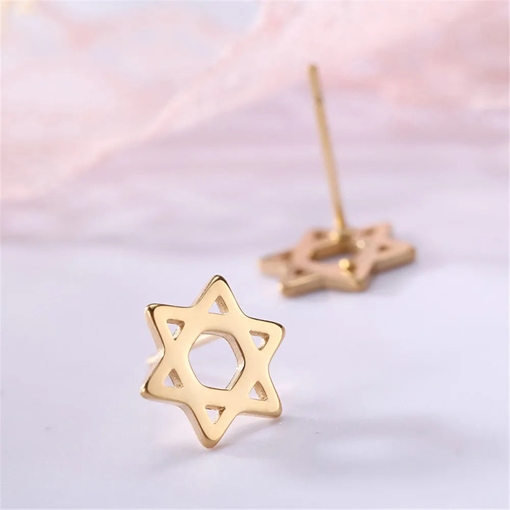 Boucles d'oreilles avec l'étoile de David symbolique juive or