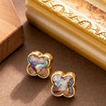 Stud Earrings with 4-Leaf Clover in Natural Stone