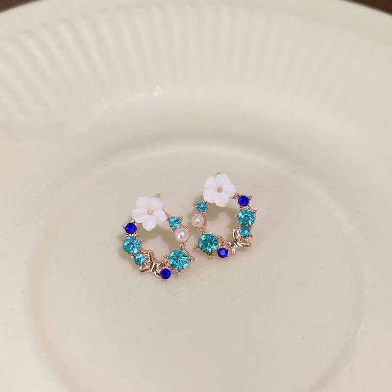 Stud Earrings Flower and Blue Pearl