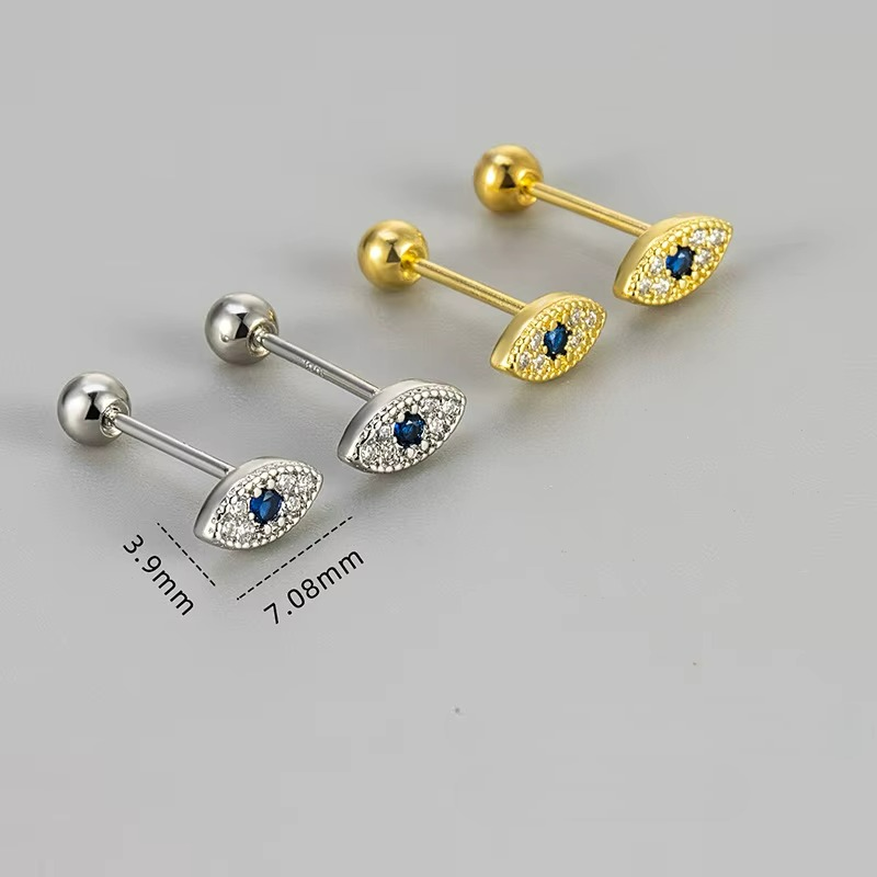Stud Earrings Against the Evil Eye with Rhinestones