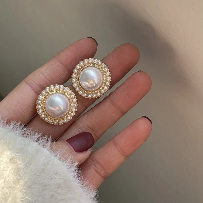 Vintage Stud Earrings with Pearl