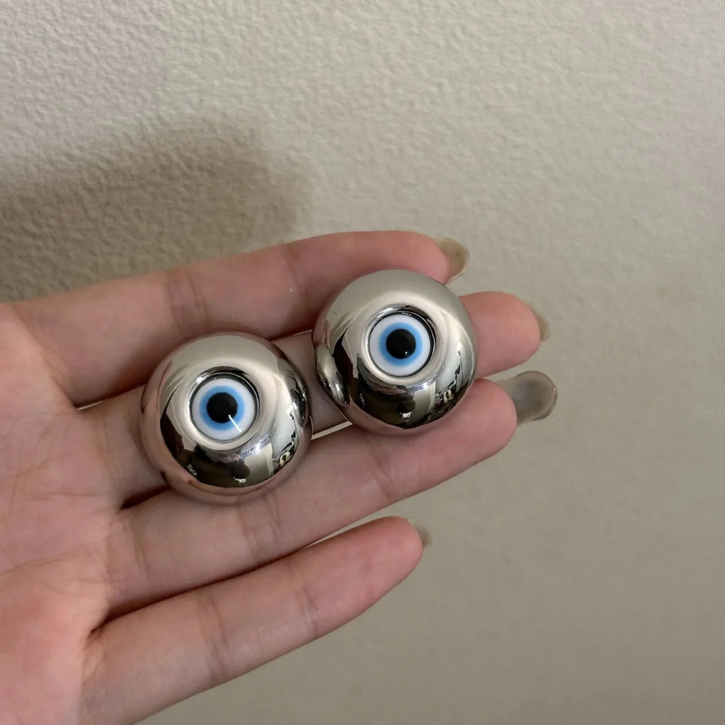 Boucles d'Oreilles Clou Vintages Contre le Mauvais Oeil argent
