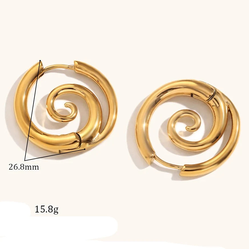 Hoop earrings with spiral design 