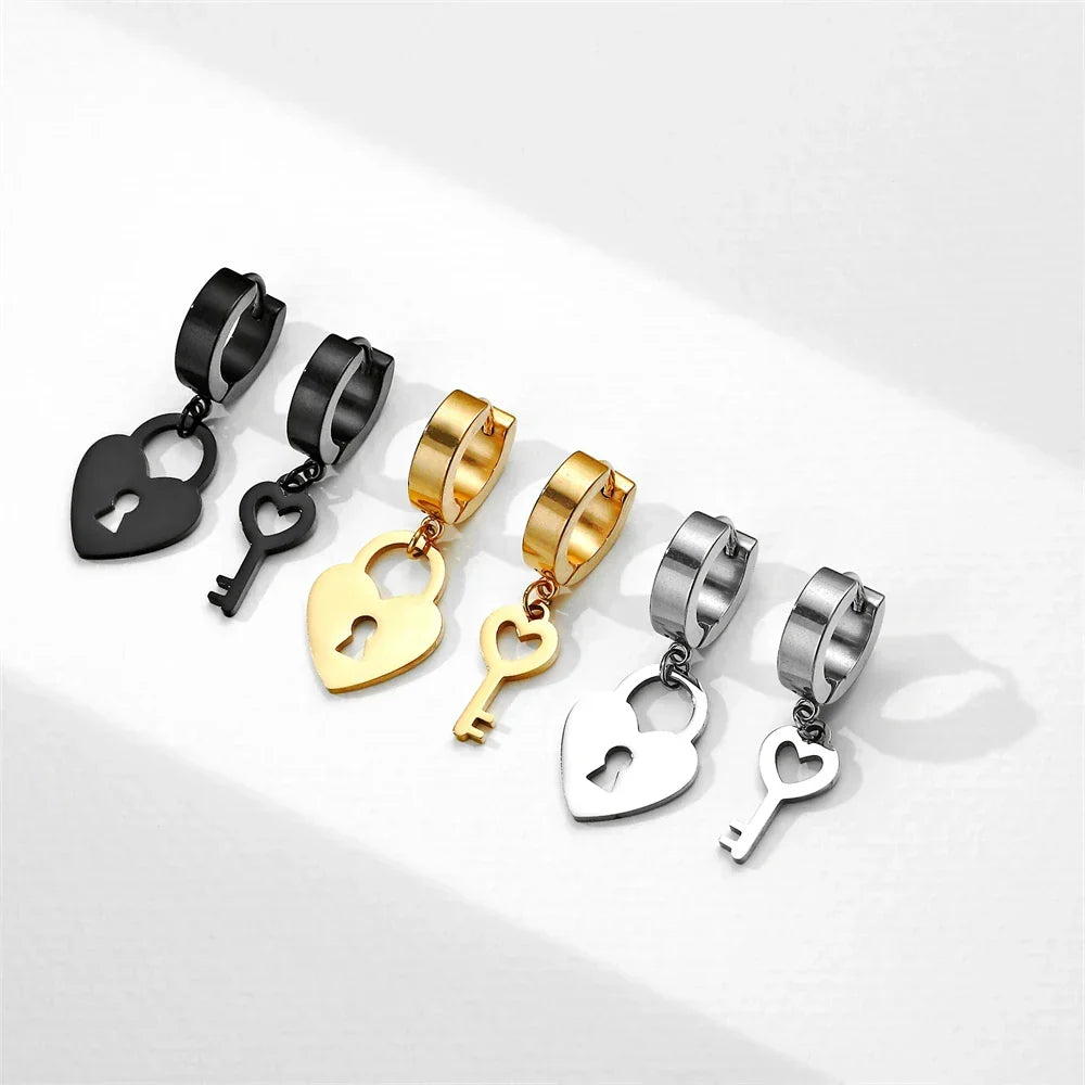 Boucles d'oreilles créoles clef et cadenas or