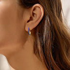 Boucles d'oreilles créoles dorées avec pierre de naissance pour femme