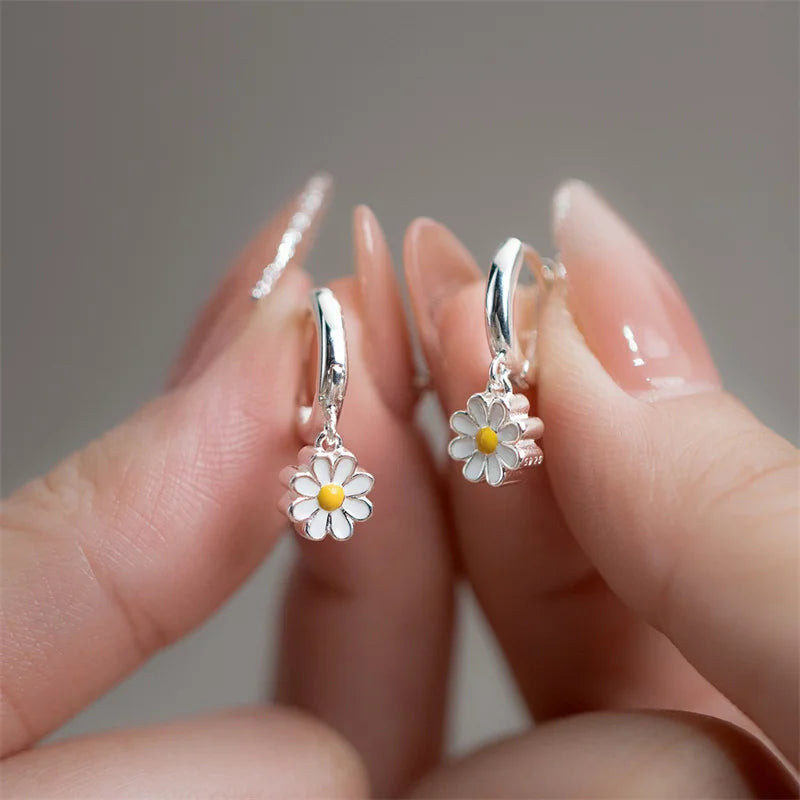 Daisy Flower Hoop Earrings a
