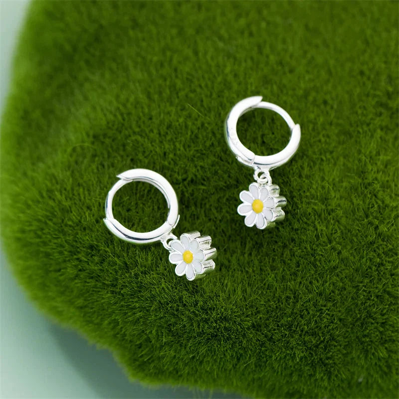 Daisy Flower Hoop Earrings a