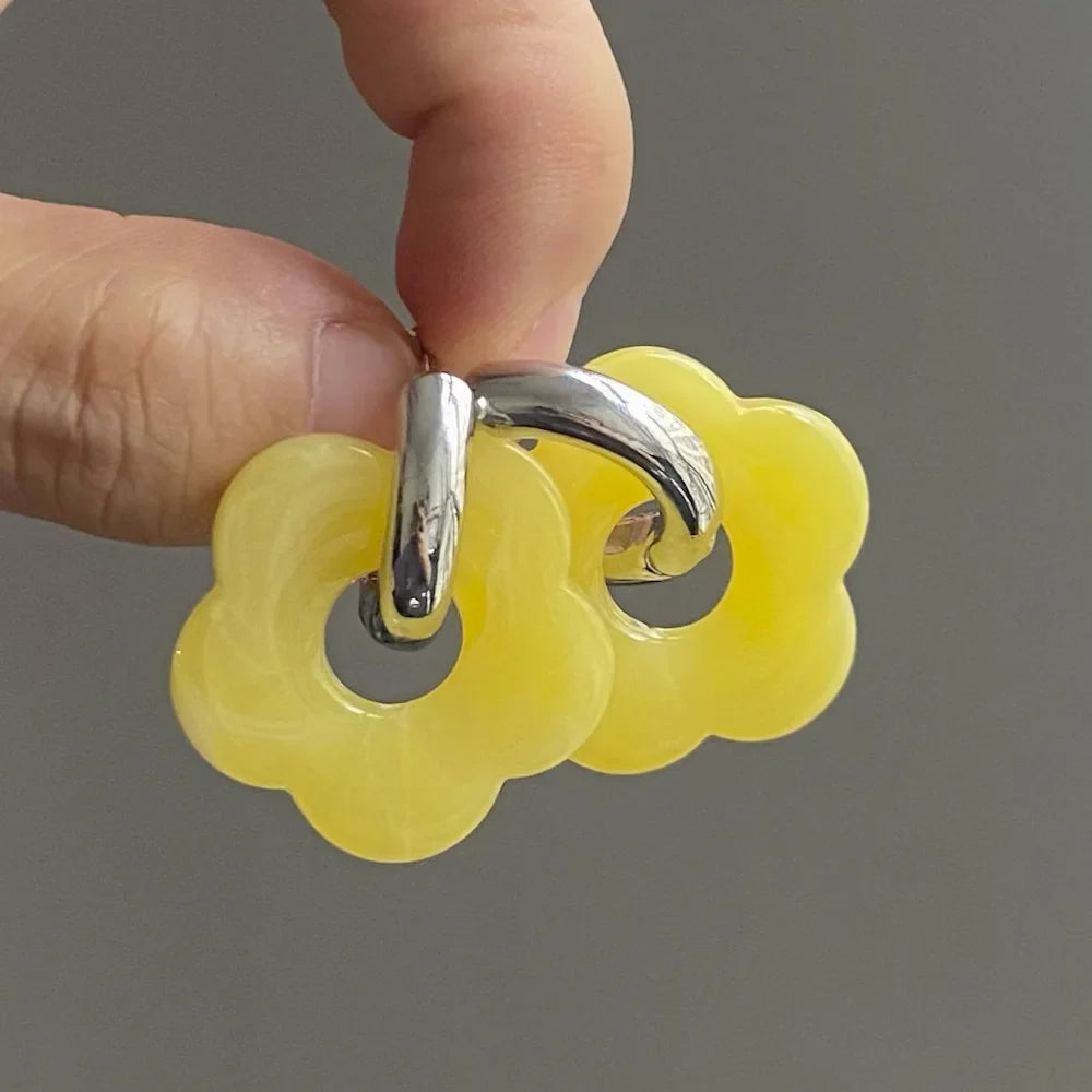 Flower Resin Hoop Earrings