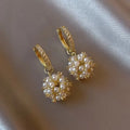 Women's Earrings with Pearls and Rhinestones