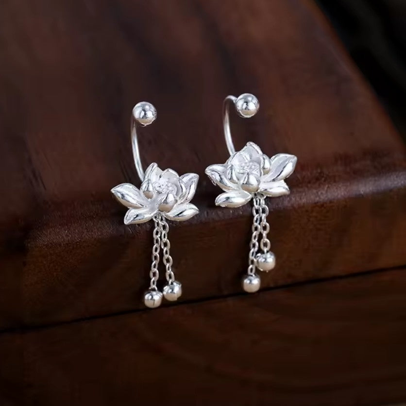 Women's Dangling Earrings Lotus Flower Silver