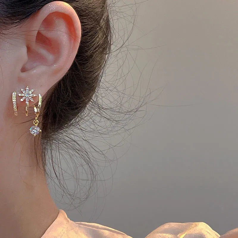 Sparkling claw earrings for women 