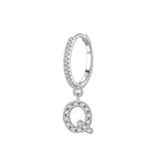 Boucles d'oreilles créoles avec initiale q