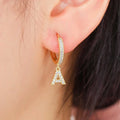 Boucles d'oreilles créoles avec initiale femme