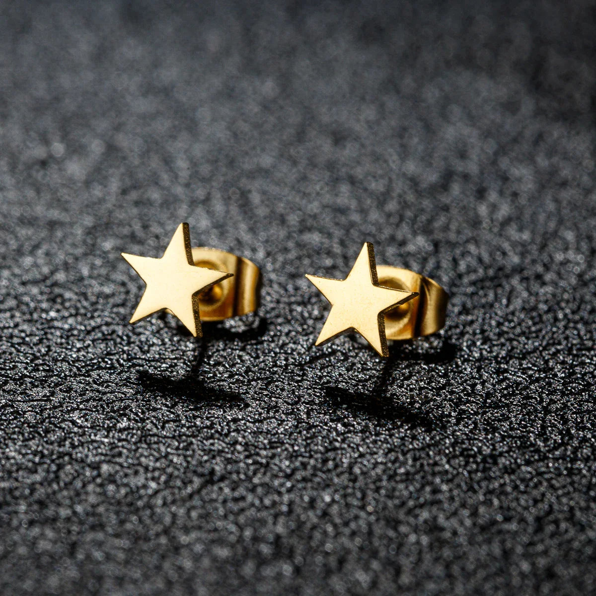 Light Star Stud Earrings gold