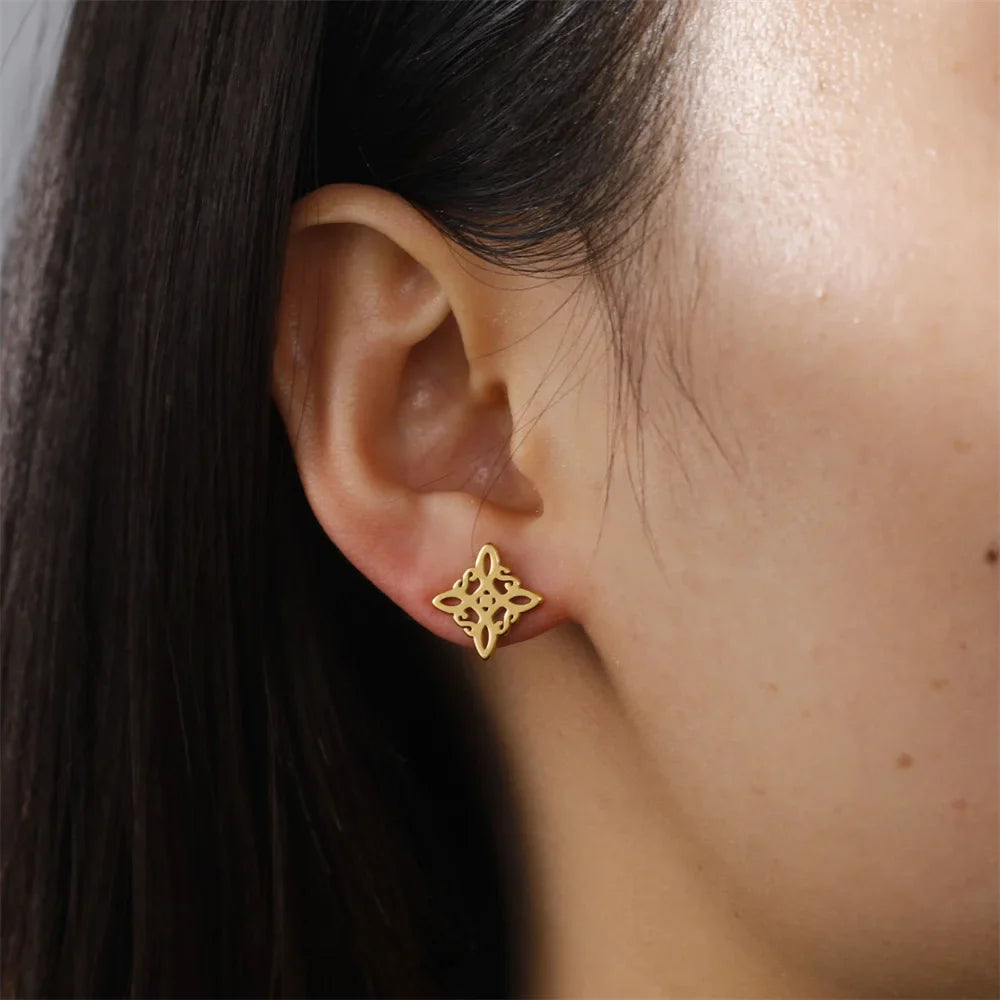 Witch Knot Earrings Women's Wiccan Protection Studs gold