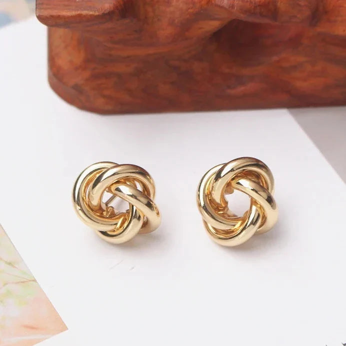 Boucles d'oreilles noeud torsadé or