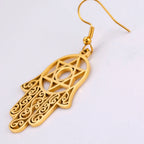 Boucles d'oreilles pendantes avec le symbole juif de protection main de Fatma et étoile de David or