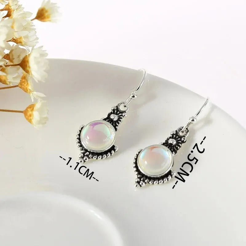 Dangling Earrings with Moonstone