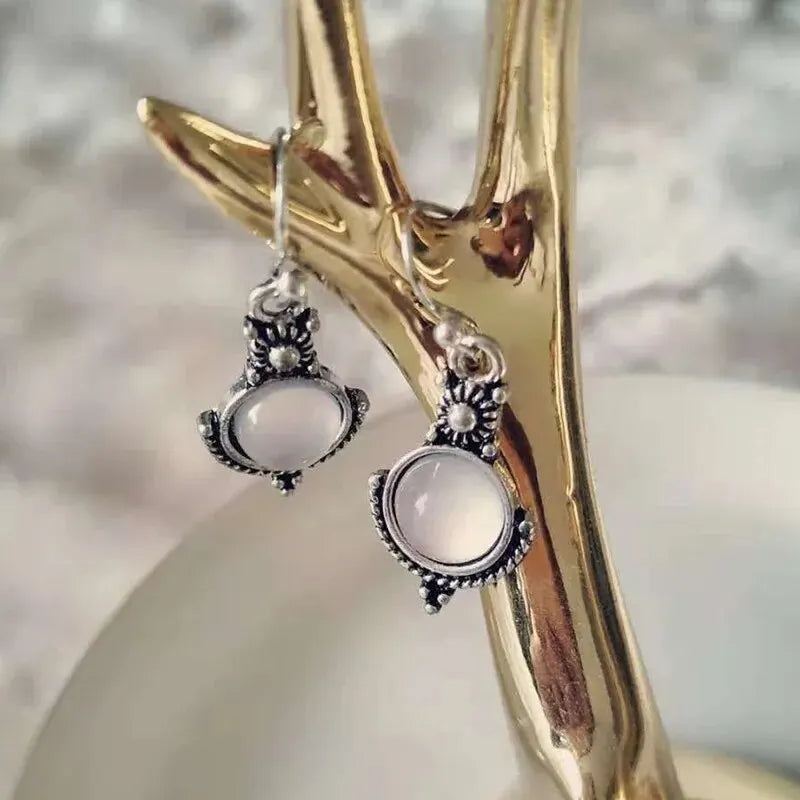 Dangling Earrings with Moonstone