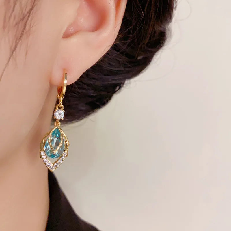 Sky Blue Dangle Earrings 