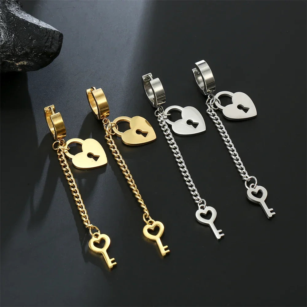 Boucles d'oreilles pendantes clef et cadenas or