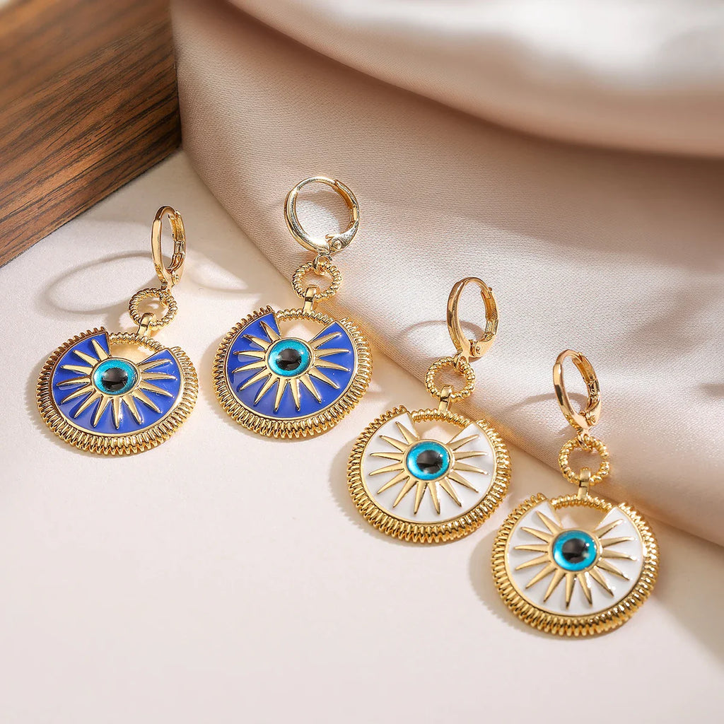 Dangling Earrings Against the Evil Eye for Women white
