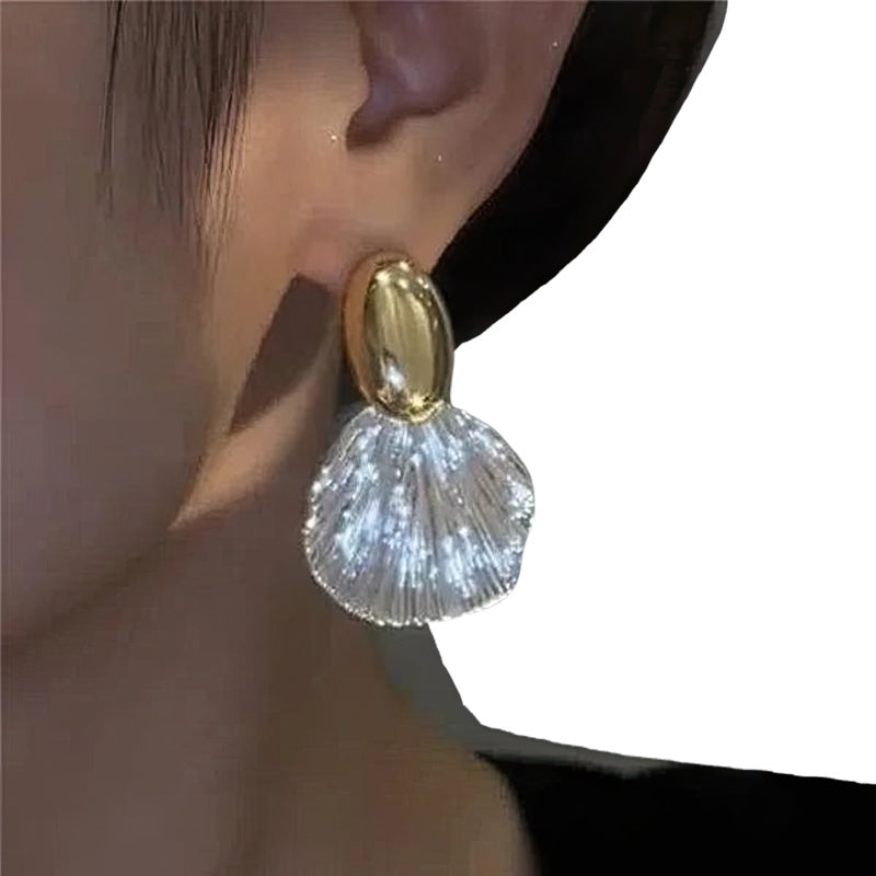 Scallop Shell Shaped Drop Earrings