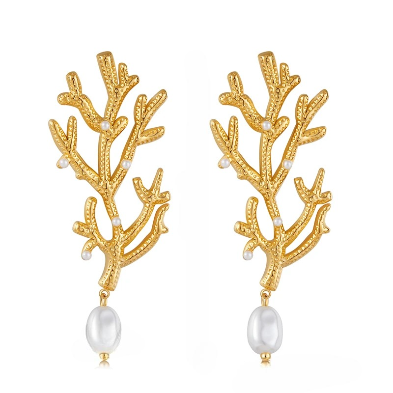 Boucles d'Oreilles Pendantes Corail et Perles Blanches