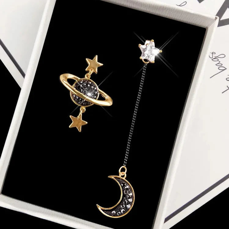Dangling Earrings Moon Crescent and Stars