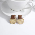 Bohemian Style Dangling Earrings with Natural Effect