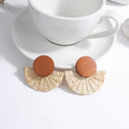 Bohemian Style Dangling Earrings with Natural Effect