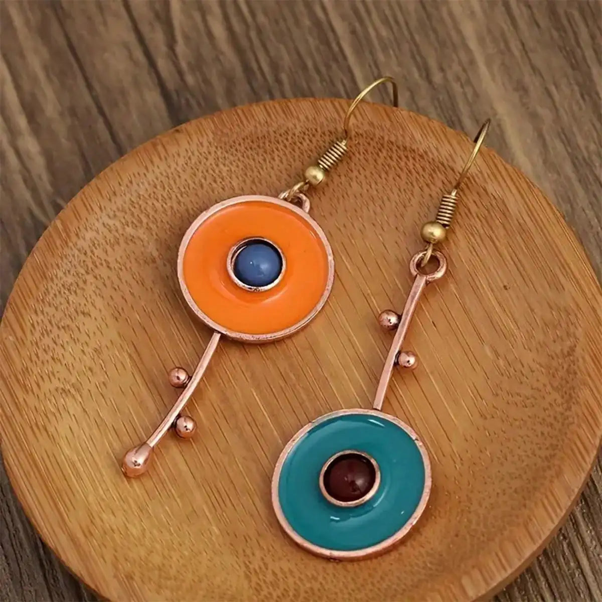 Atypical Ethnic Dangling Earrings