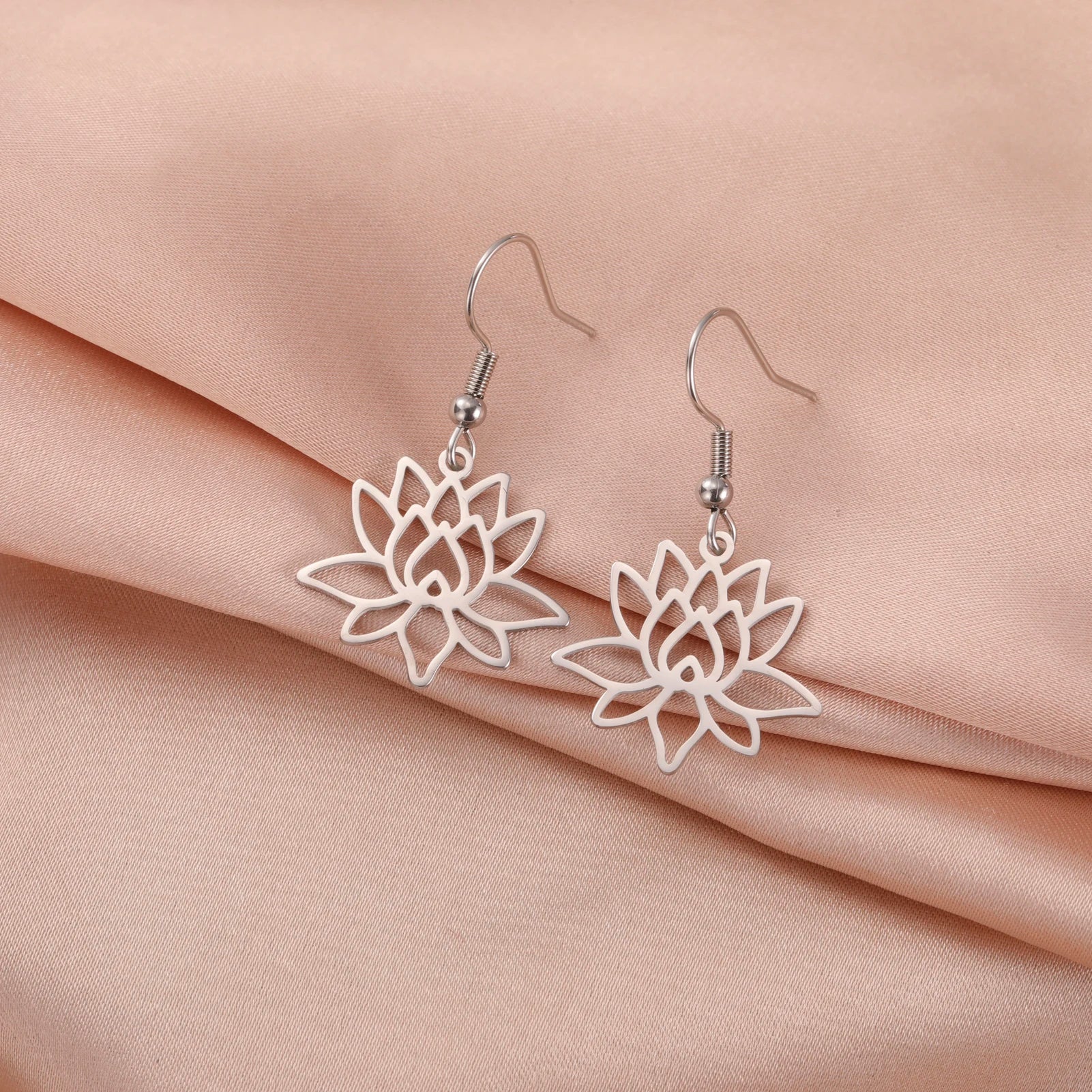 Women's Lotus Flower Dangling Earrings Silver