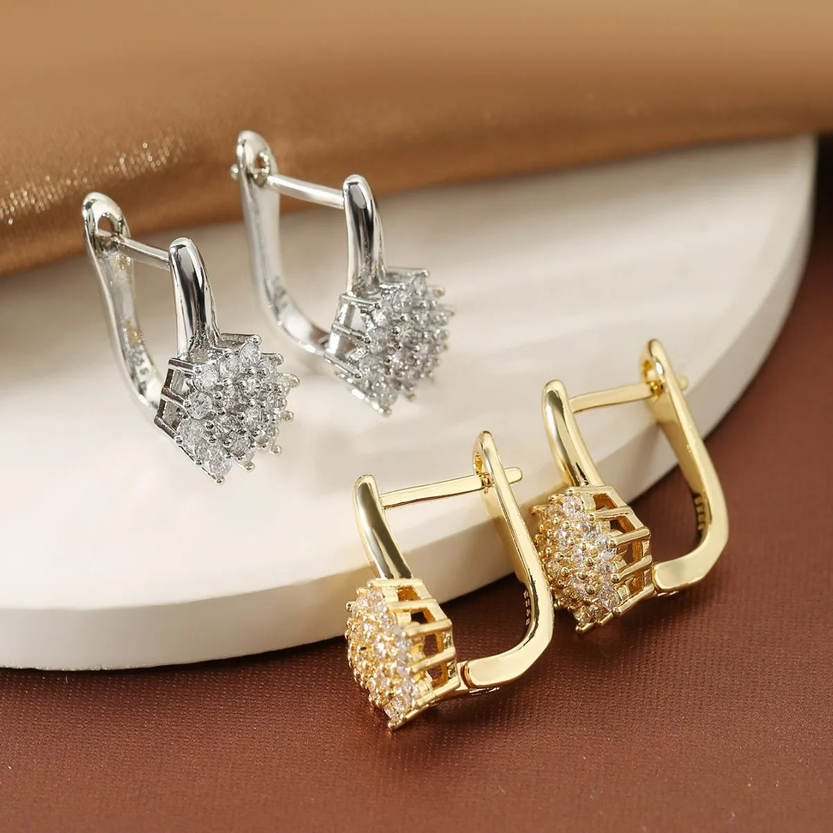 Dangling Flower Zircon Gold B Earrings