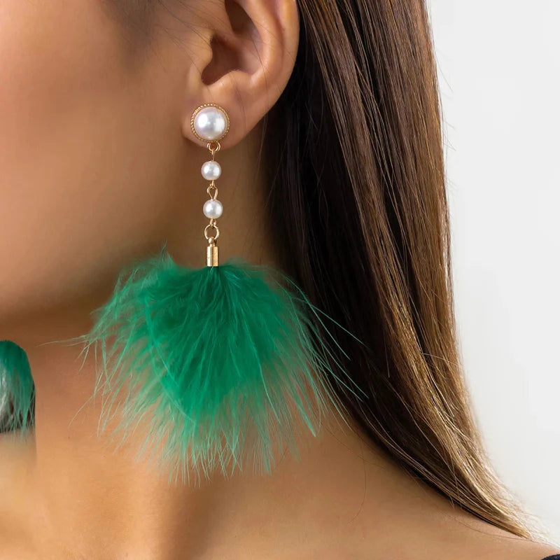 Dangling Earrings with Pearls and Feathers 4