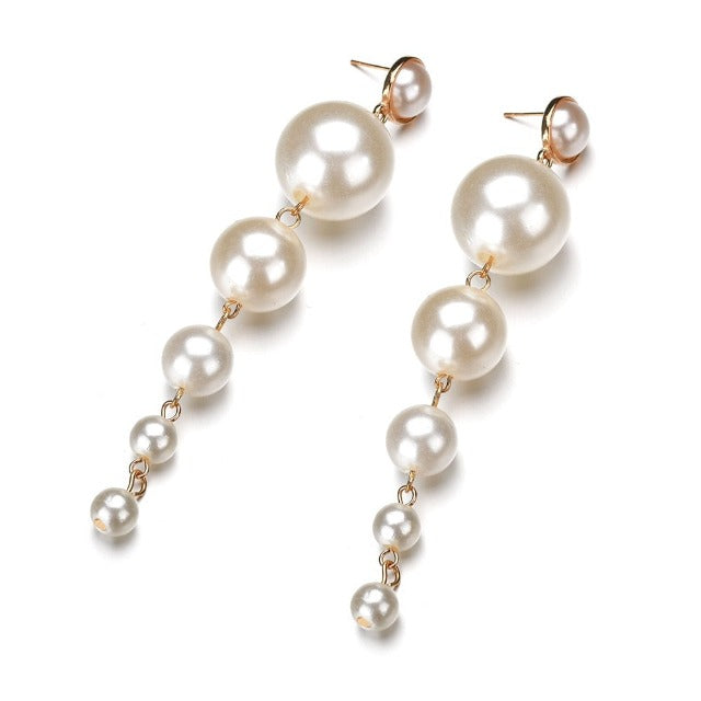 Dangling Earrings with Pearly Beads