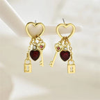 Boucles d'oreilles pendantes femme clefs et cadenas