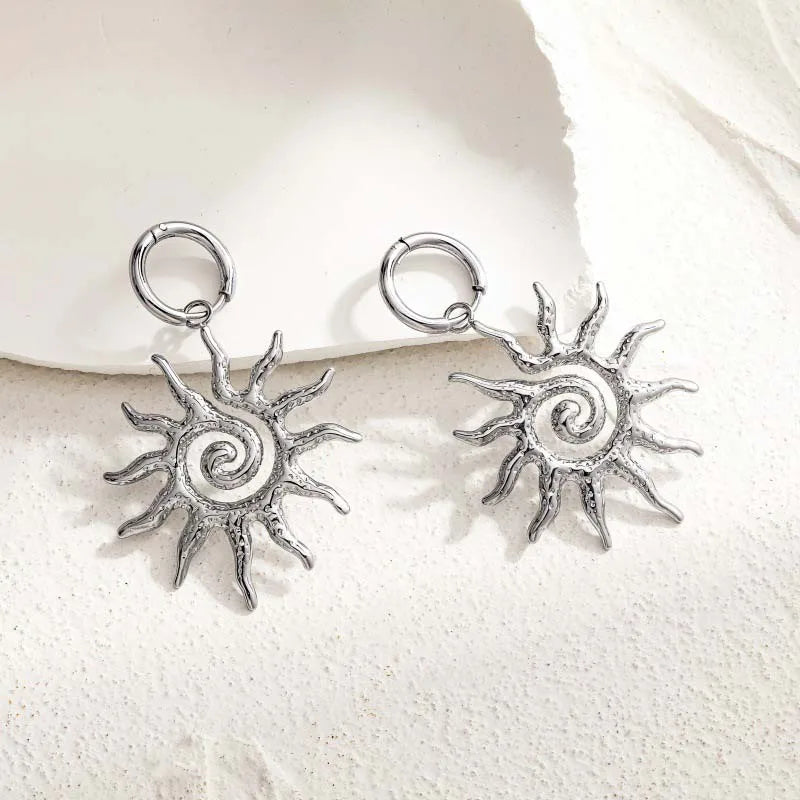 Sun Pendant Earrings silver
