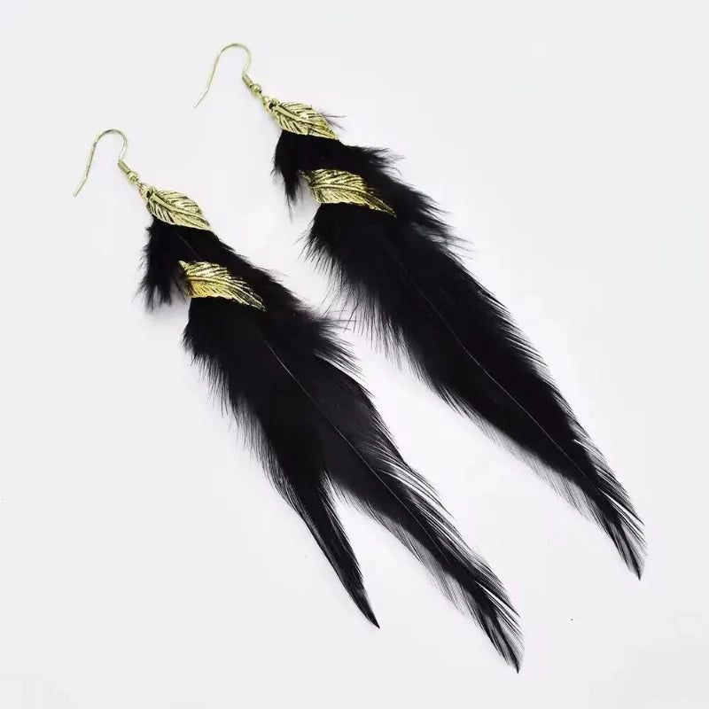 Stylish Dangling Feather Earrings 3