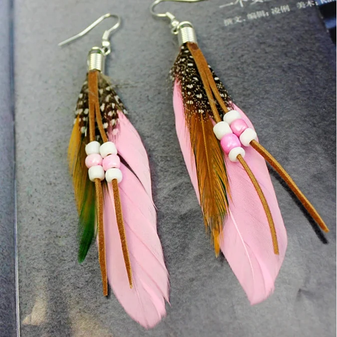 Boucles d'oreilles plumes style Apaches rose