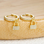 Boucles d'oreilles créoles clef et cadenas avec strass or