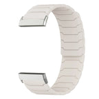 Bracelet aimanté pour montre Fitbit Versa 3, Versa 4, Sense 1 et Sense 2 blanc