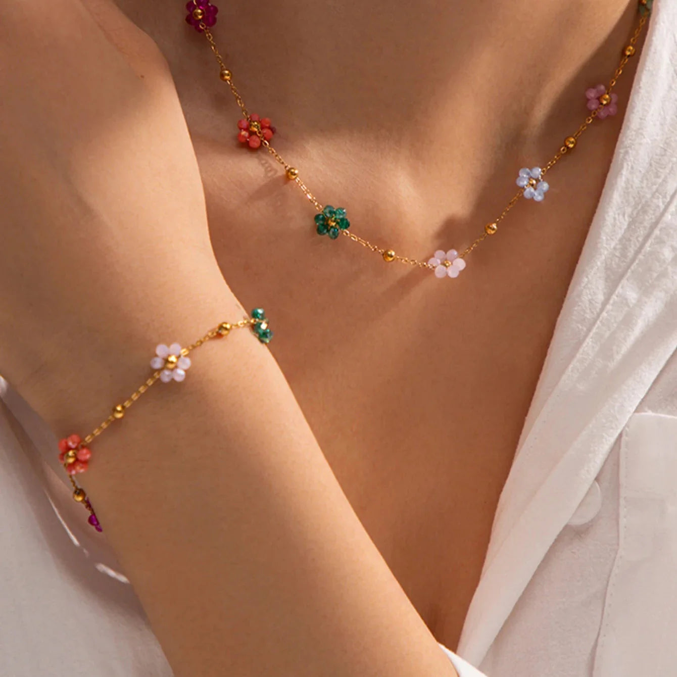 Bracelet with Colored Flowers