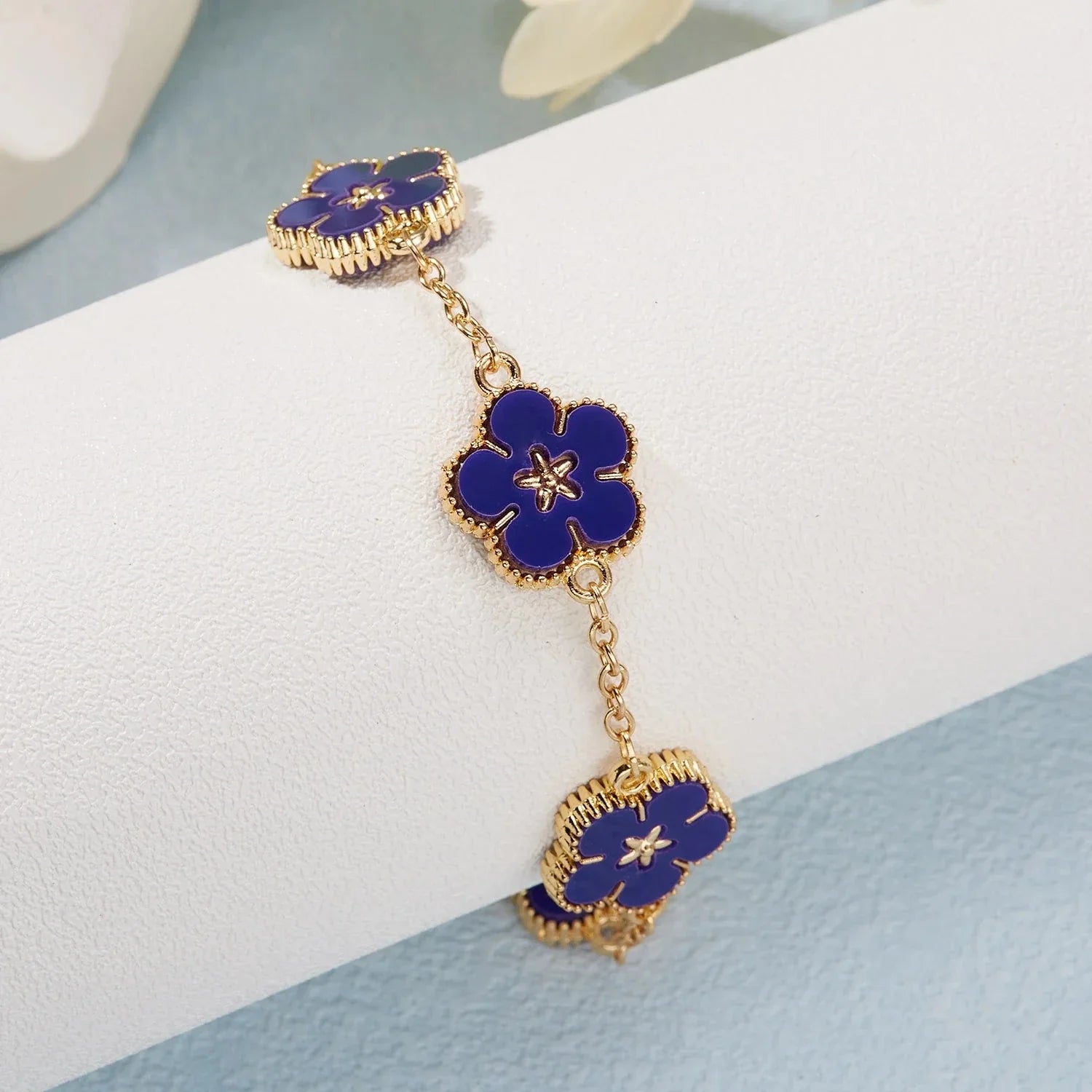 Bracelet with Flowers for Women blue