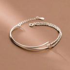 Bracelet avec noeud au style moderne