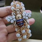 Bracelet avec perles abeille bleu