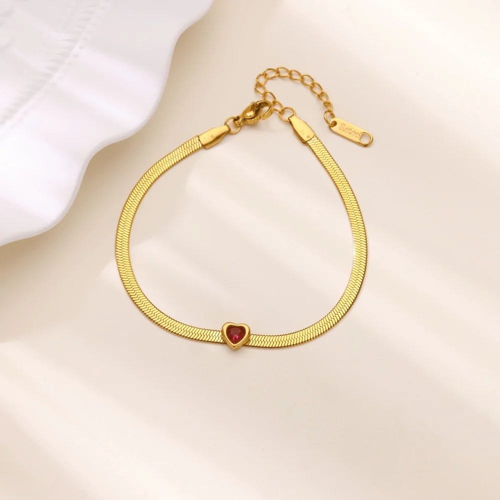 Bracelet avec pierre de naissance en forme de cœur
